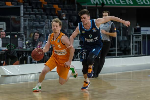 淘汰赛中 淘汰赛中